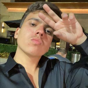 Meet your Posher, Christopher